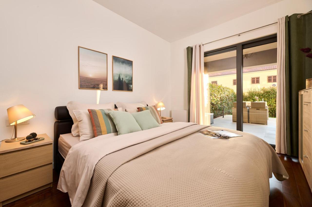 Spada Brand New Apartment With Garden 3 Min From Beach! Poreč Exterior foto