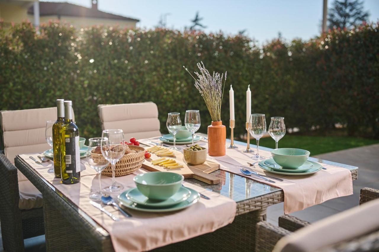 Spada Brand New Apartment With Garden 3 Min From Beach! Poreč Exterior foto